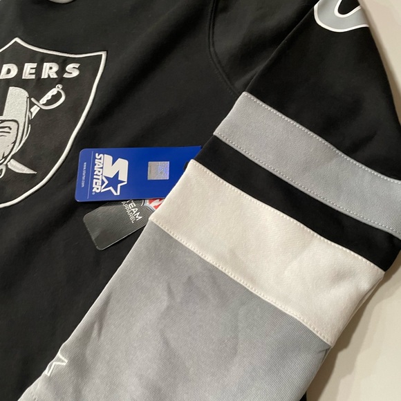 Las Vegas Raiders Starter Men’s Hockey Style Hoodie Retails For $125 - Picture 5 of 15